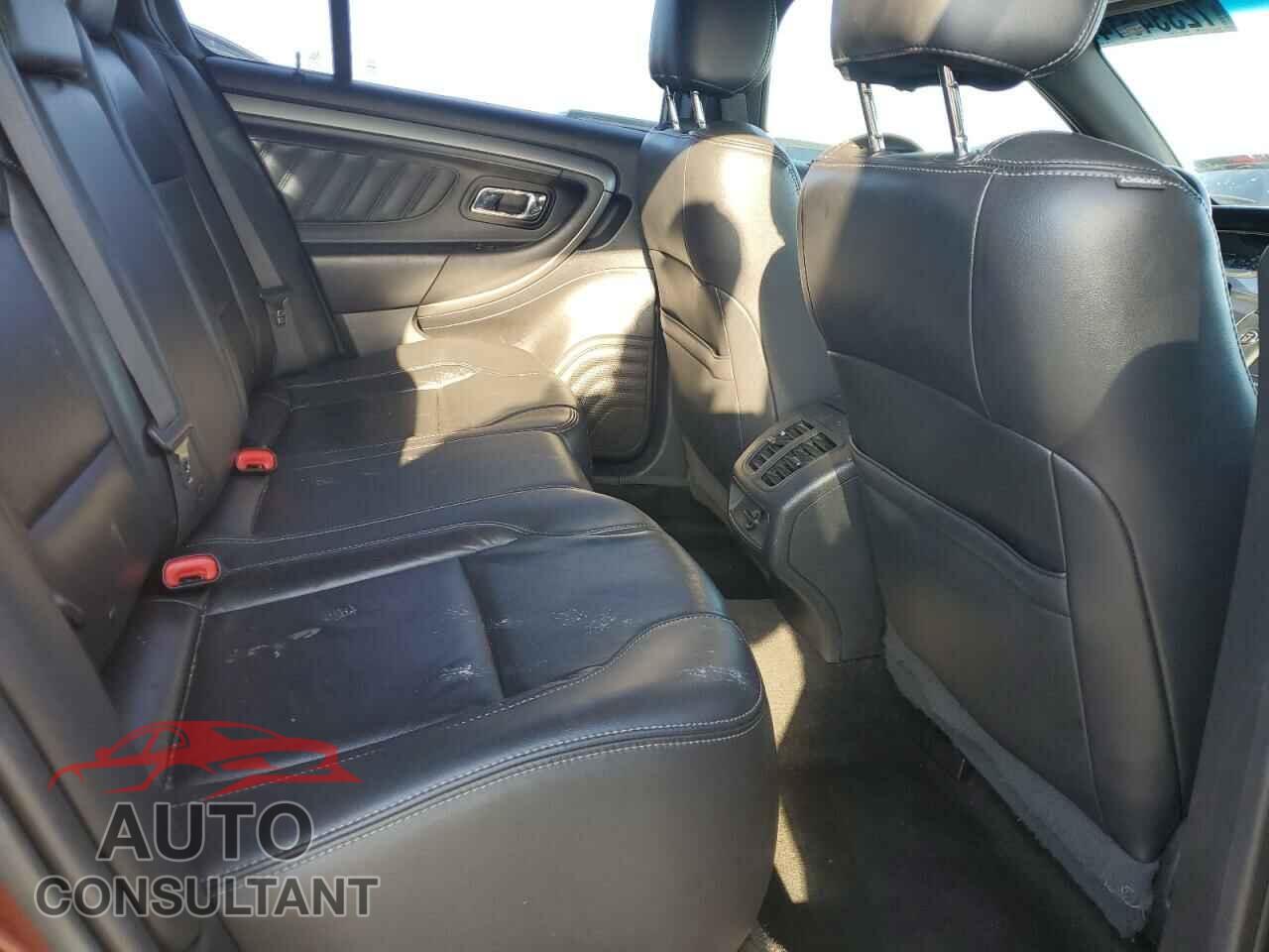 FORD TAURUS 2016 - 1FAHP2E81GG105193