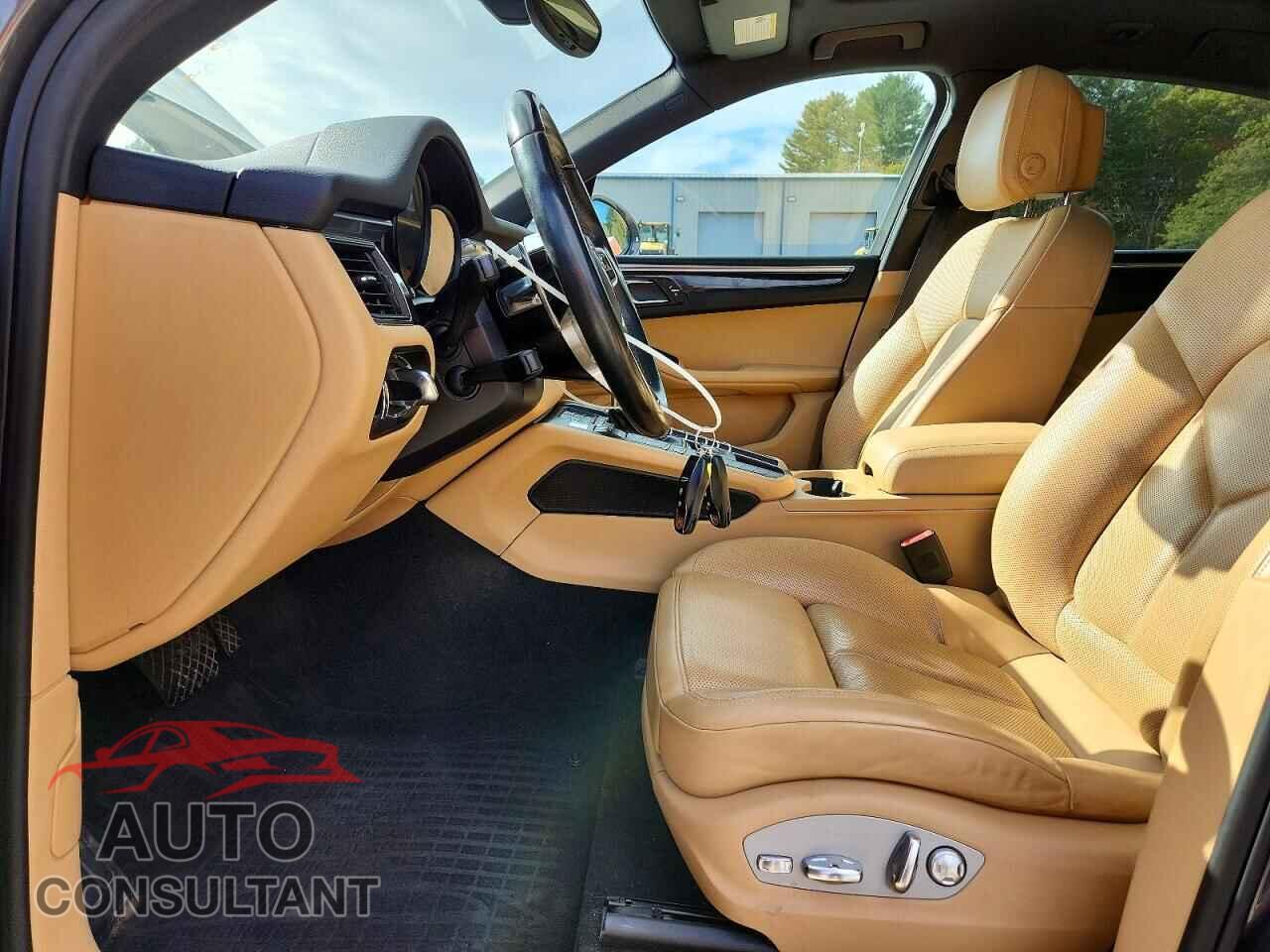 PORSCHE MACAN 2018 - WP1AA2A56JLB01582