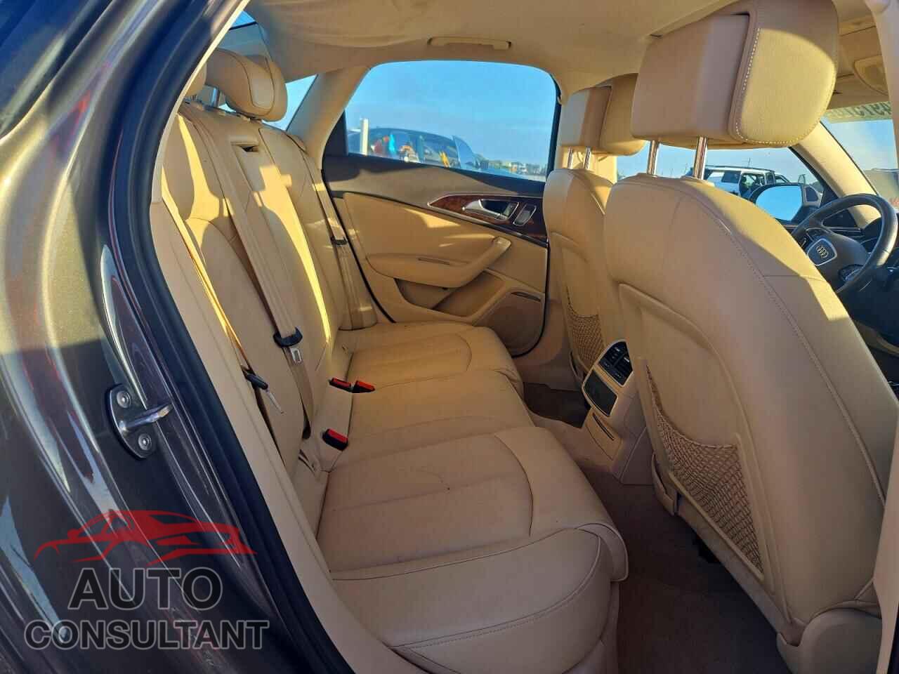 AUDI A6 2013 - WAUDFAFC4DN121403