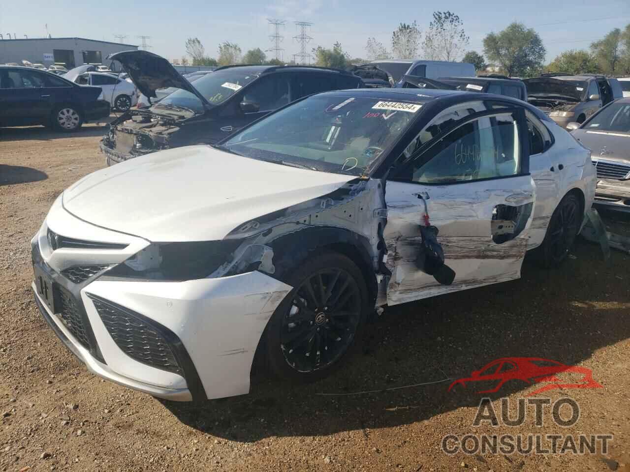 TOYOTA CAMRY 2024 - 4T1KZ1AK3RU099788