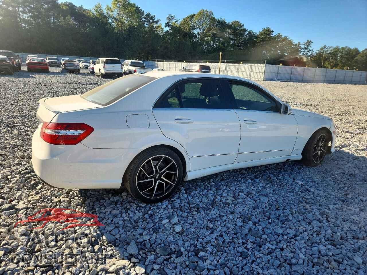 MERCEDES-BENZ E-CLASS 2013 - WDDHF5KBXDA738617