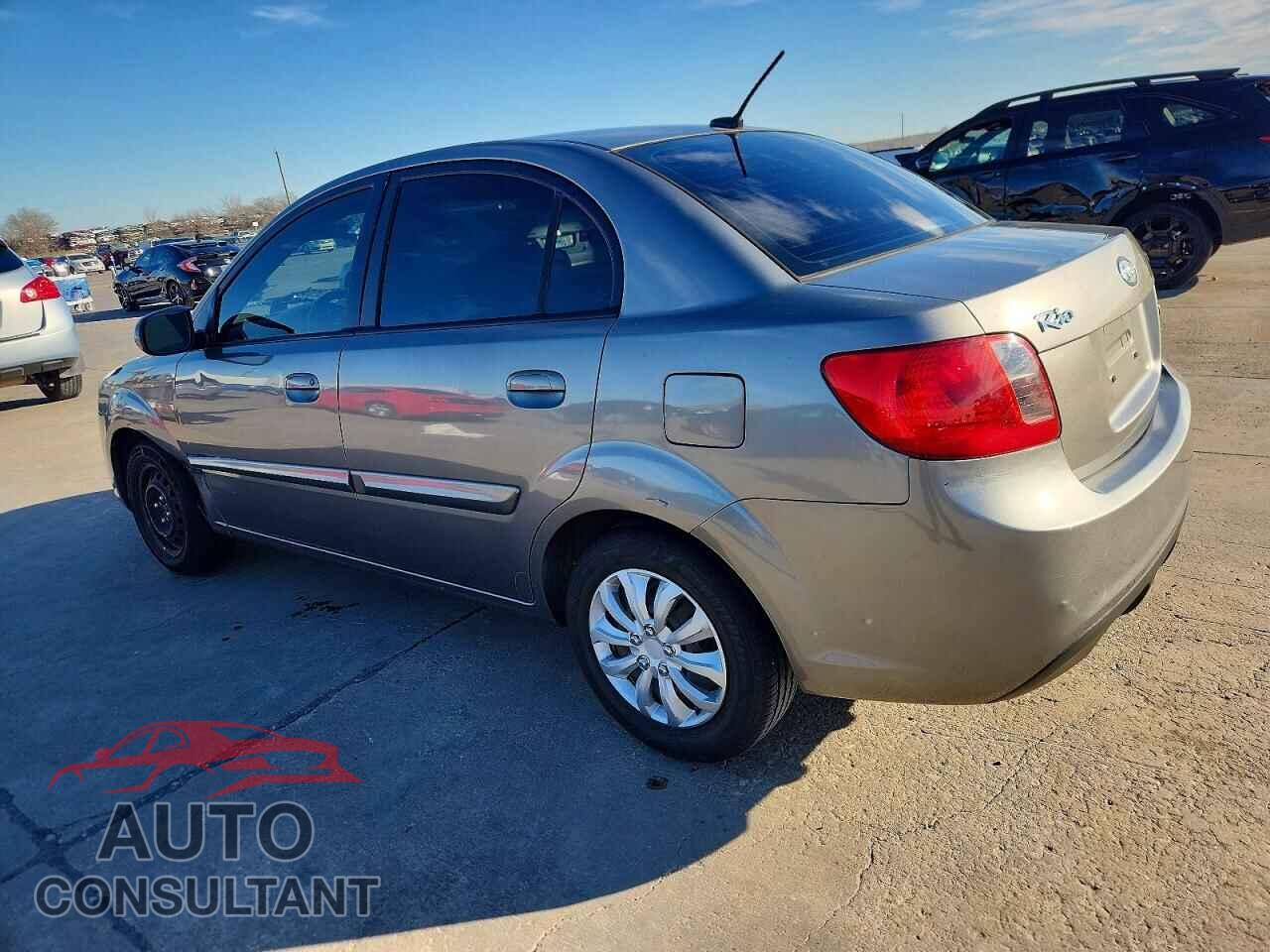 KIA RIO 2011 - KNADH4A35B6873282