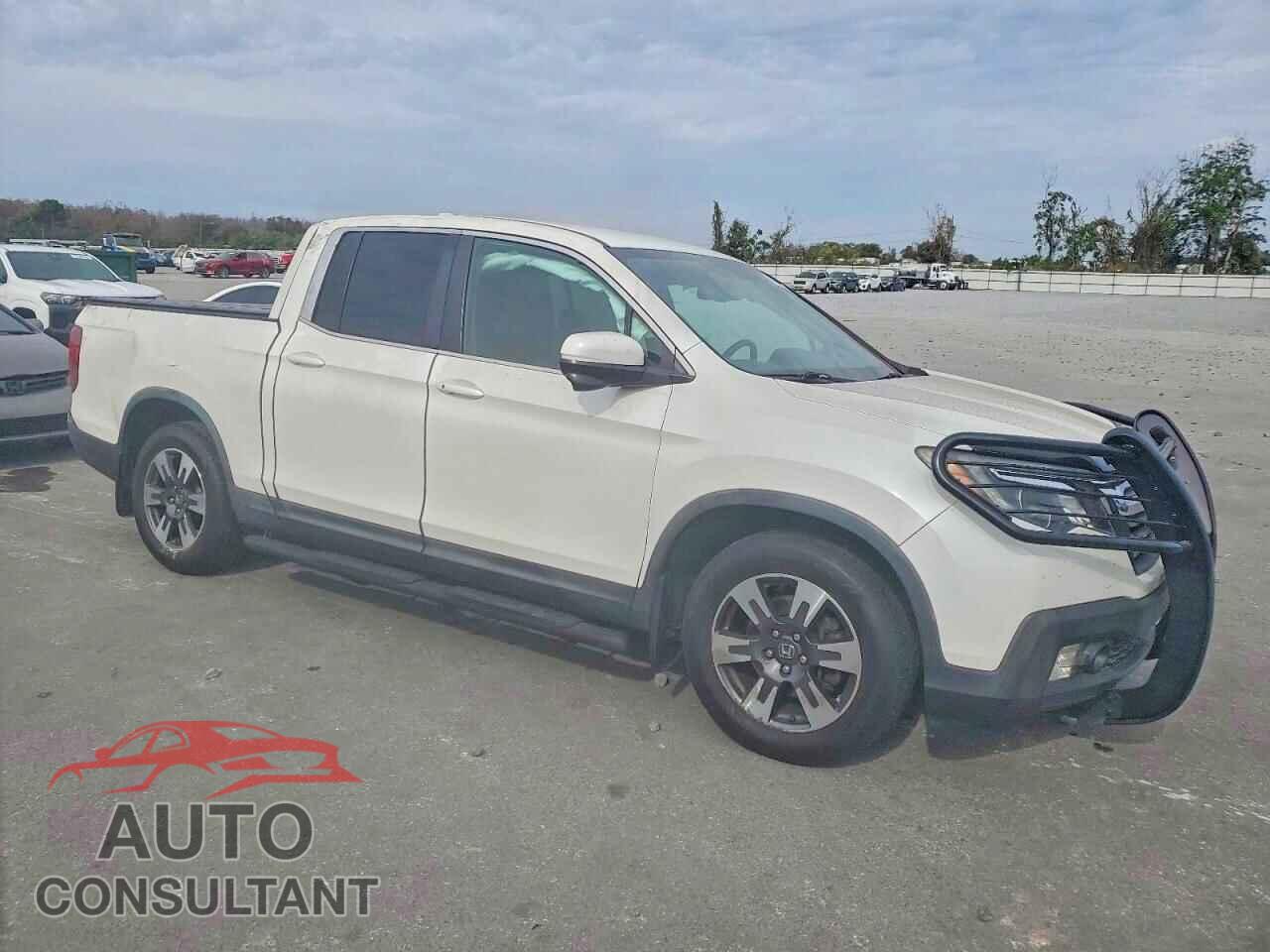 HONDA RIDGELINE 2017 - 5FPYK2F65HB009558