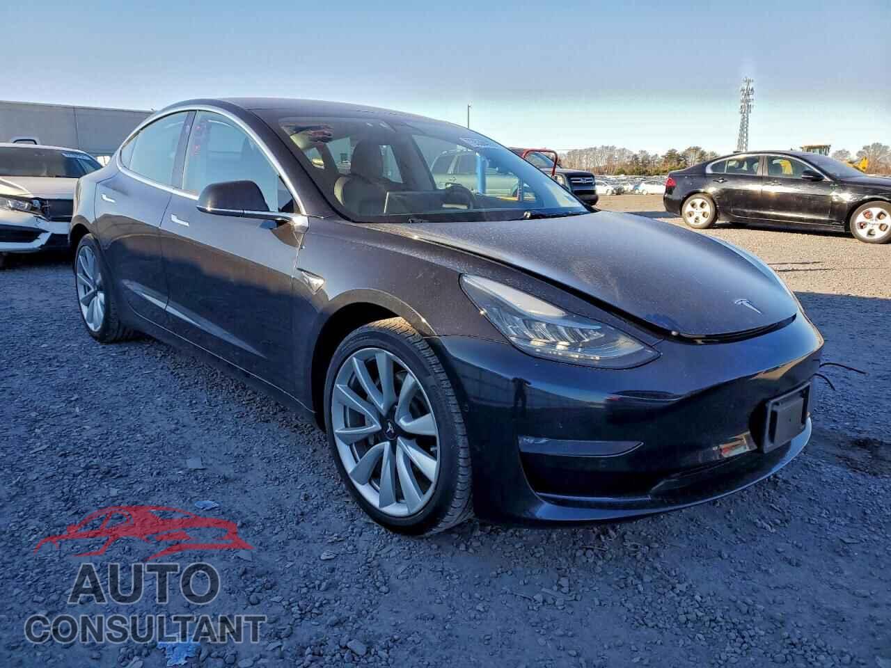 TESLA MODEL 3 2018 - 5YJ3E1EA8JF089289