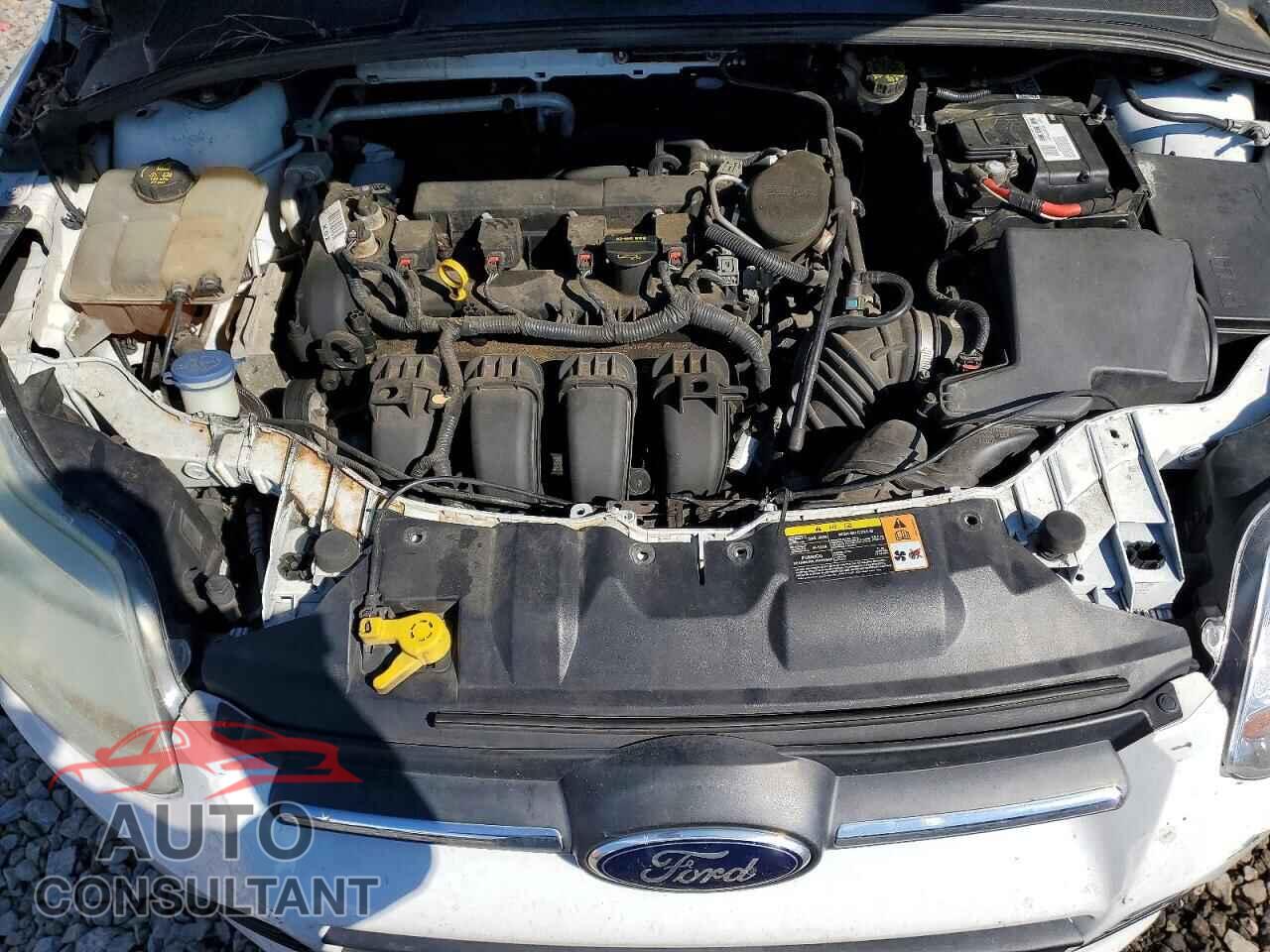 FORD FOCUS 2014 - 1FADP3F2XEL225559