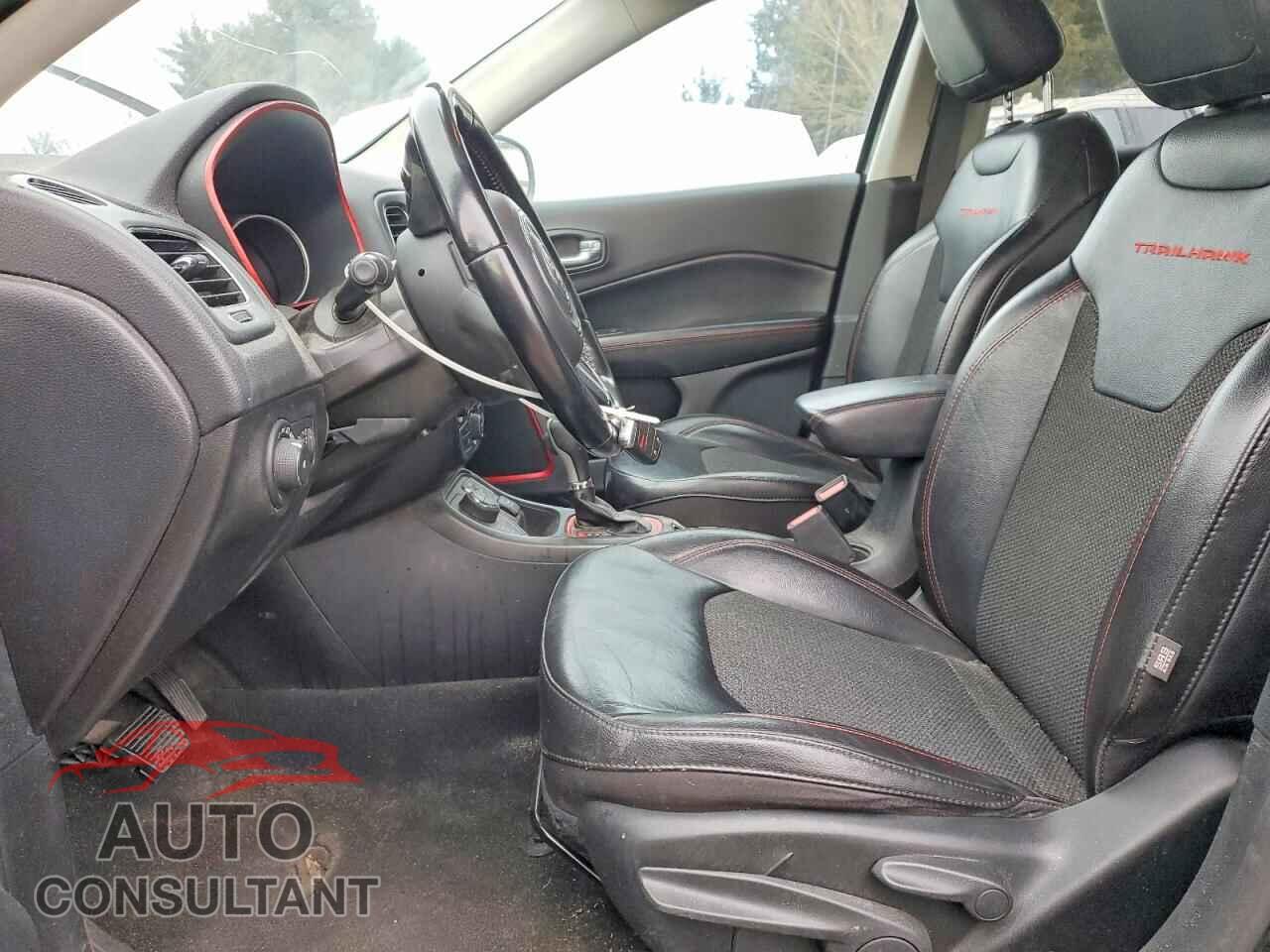JEEP COMPASS 2020 - 3C4NJDDB9LT155997
