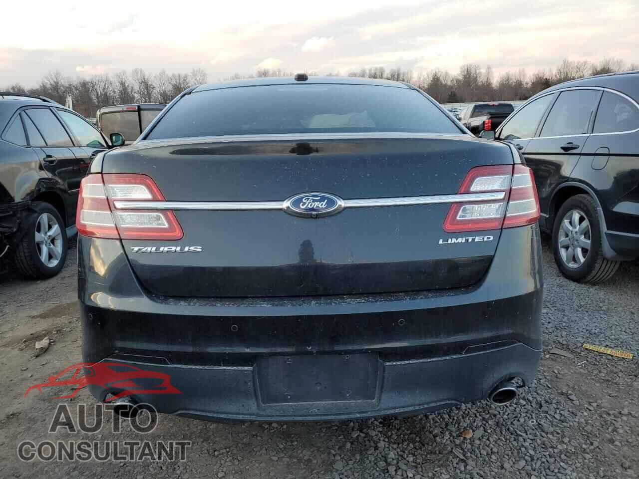 FORD TAURUS 2013 - 1FAHP2F82DG192449