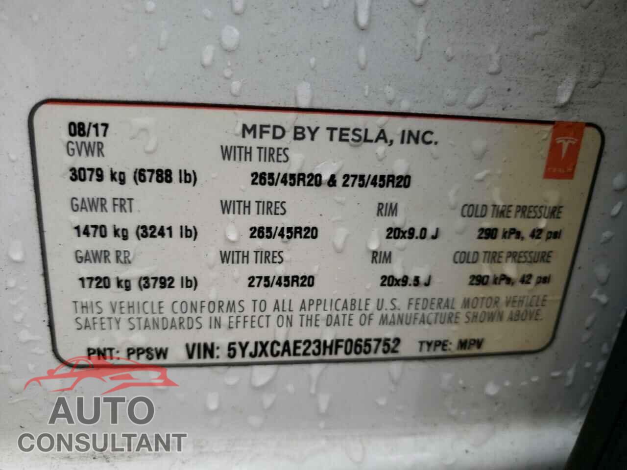 TESLA MODEL X 2017 - 5YJXCAE23HF065752