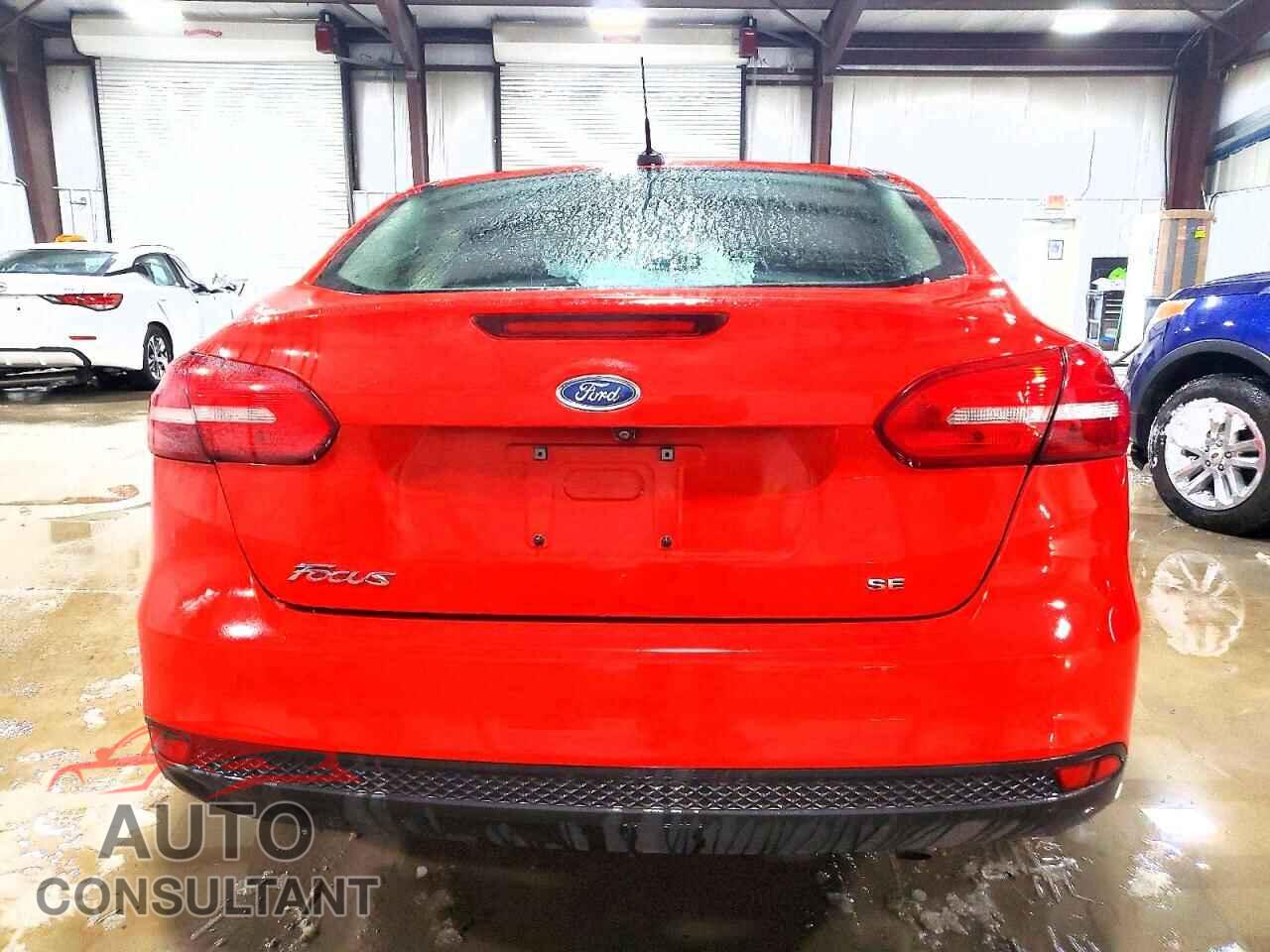 FORD FOCUS 2017 - 1FADP3F29HL207882