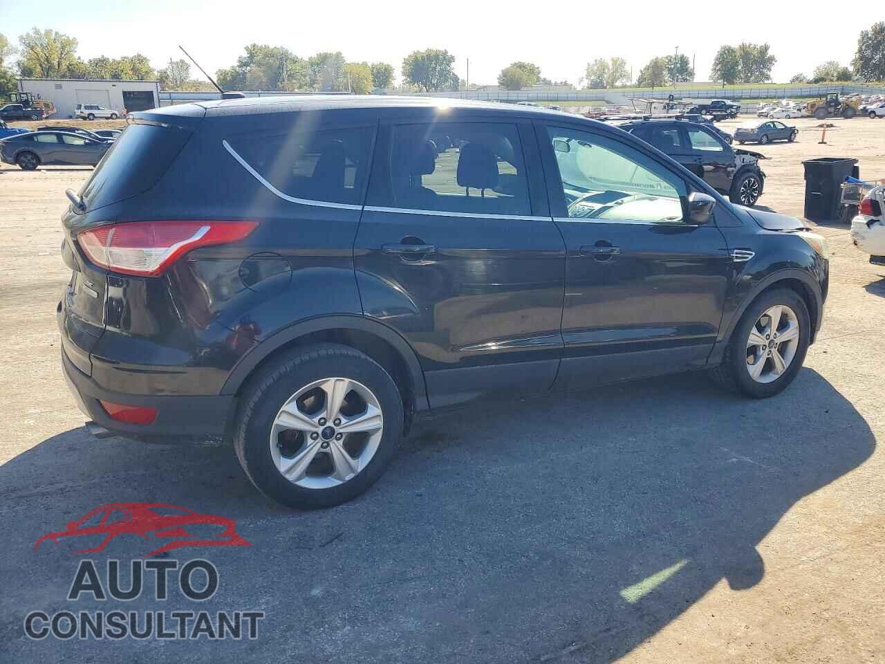 FORD ESCAPE 2015 - 1FMCU0GX8FUC77089