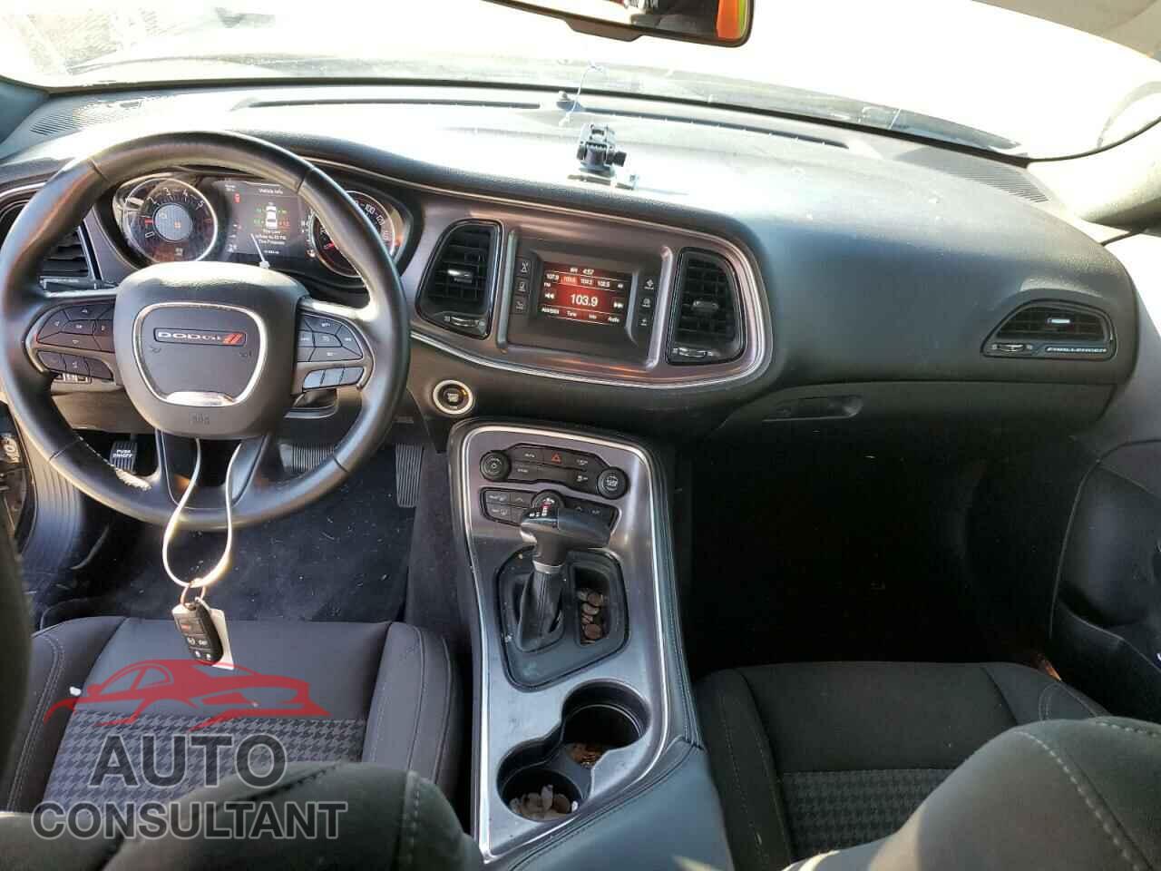 DODGE CHALLENGER 2017 - 2C3CDZBT3HH658257