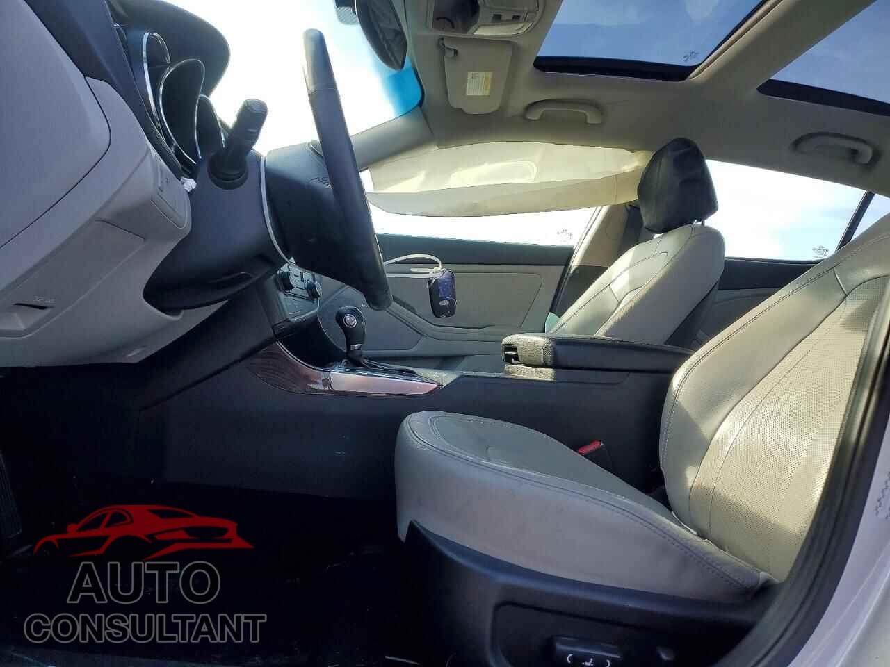 KIA OPTIMA 2011 - KNAGN4A73B5095028