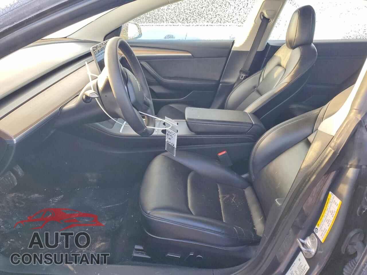 TESLA MODEL 3 2022 - 5YJ3E1EB1NF266523