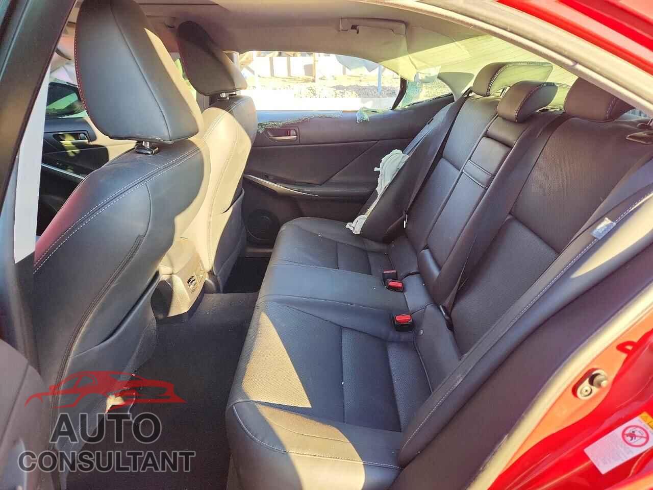 LEXUS IS 2017 - JTHBA1D22H5046160