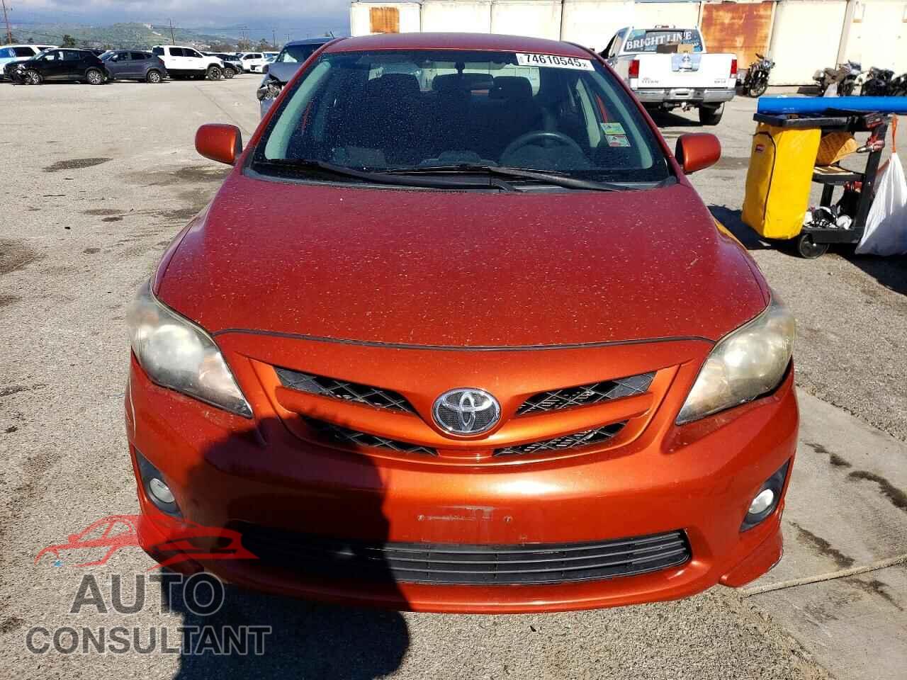 TOYOTA COROLLA 2013 - 2T1BU4EE1DC079070