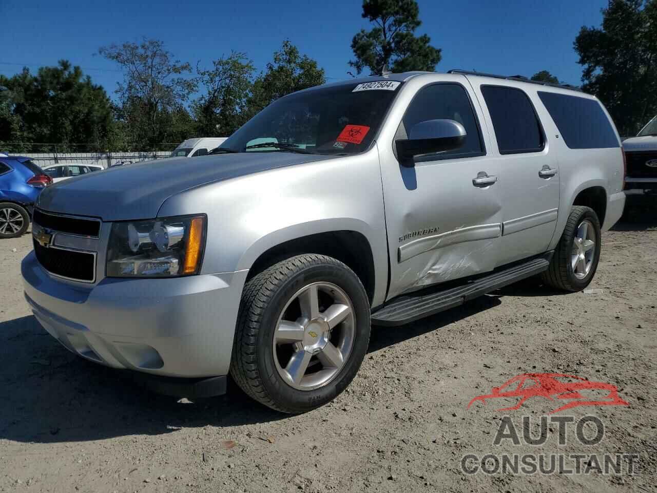 CHEVROLET SUBURBAN 2012 - 1GNSKJE72CR227213