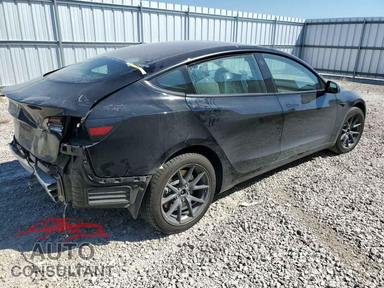 TESLA MODEL 3 2022 - 5YJ3E1EA5NF184818