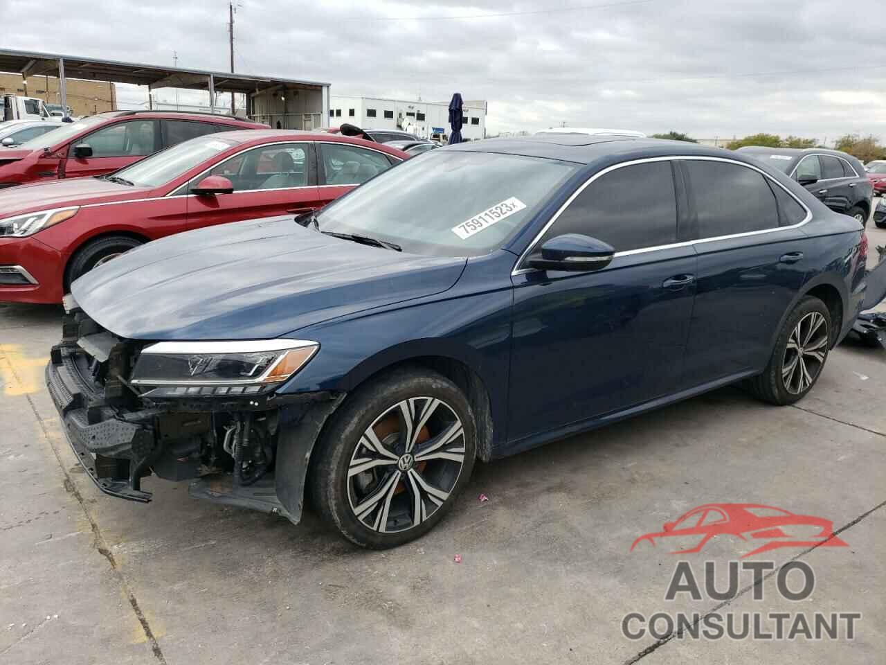 VOLKSWAGEN PASSAT 2022 - 1VWSA7A34NC009844