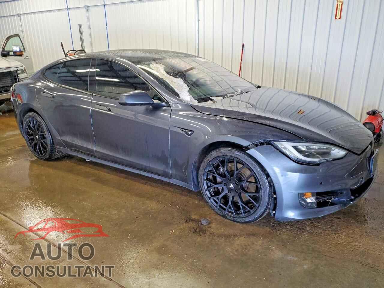 TESLA MODEL S 2017 - 5YJSA1E2XHF199965
