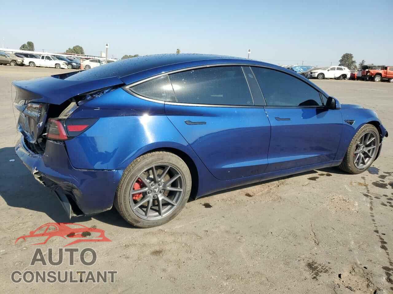 TESLA MODEL 3 2021 - 5YJ3E1EA0MF072071