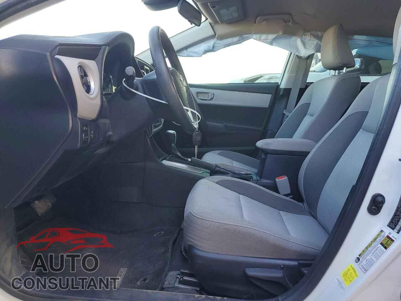 TOYOTA COROLLA 2017 - 2T1BURHE9HC793205