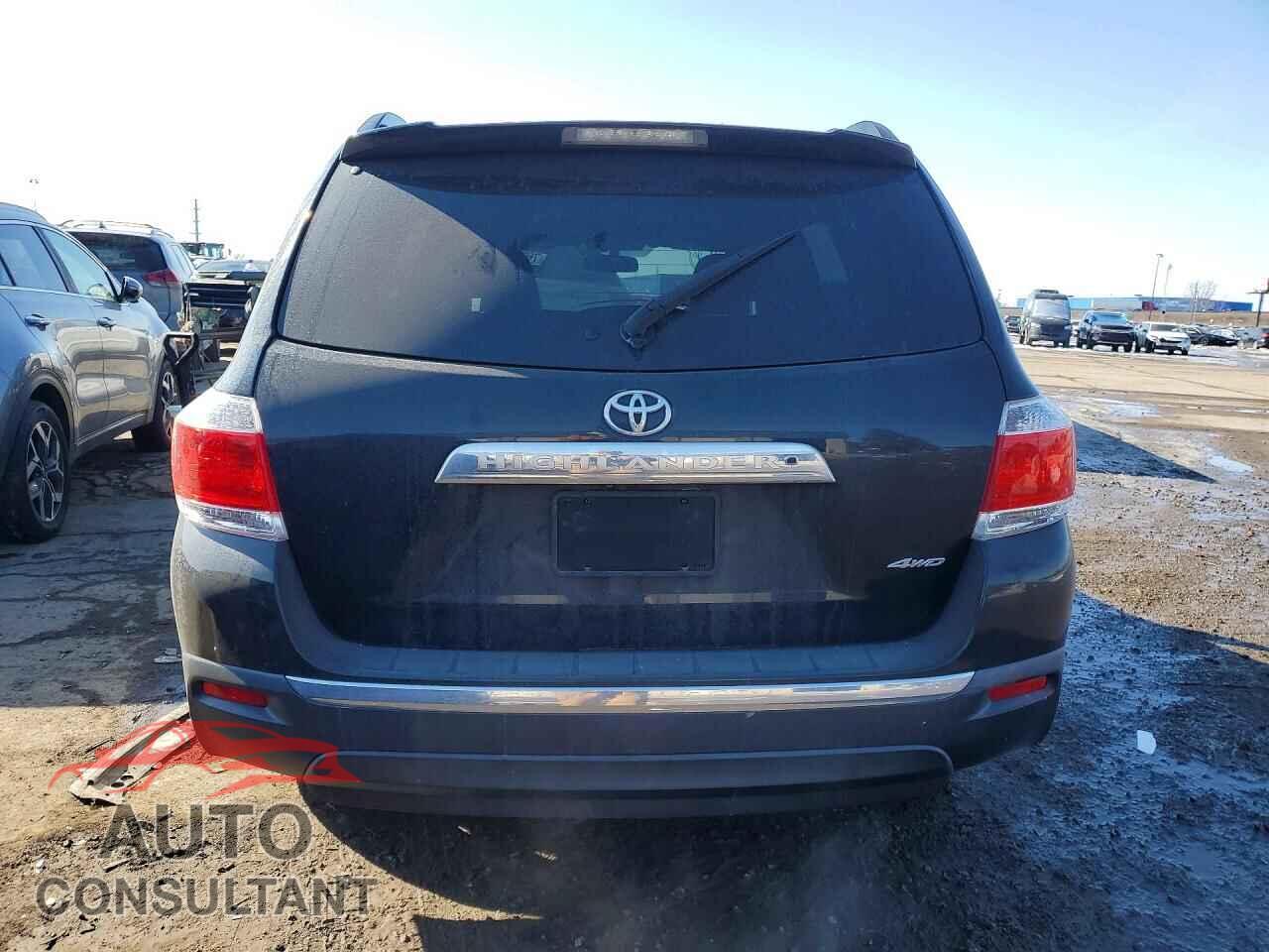 TOYOTA HIGHLANDER 2011 - 5TDDK3EH2BS068781