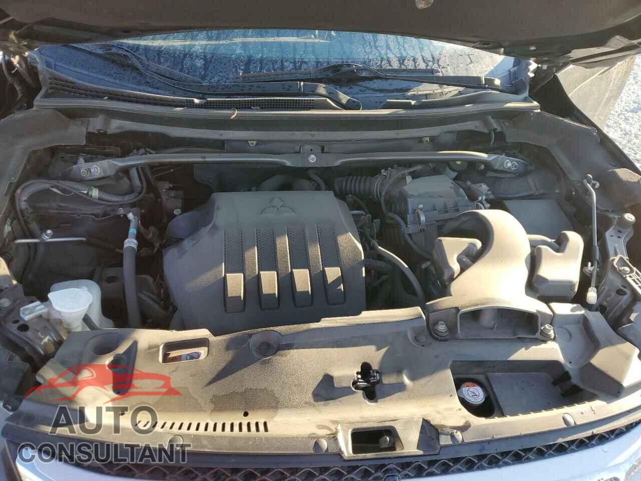 MITSUBISHI ECLIPSE 2018 - JA4AT5AA8JZ044142