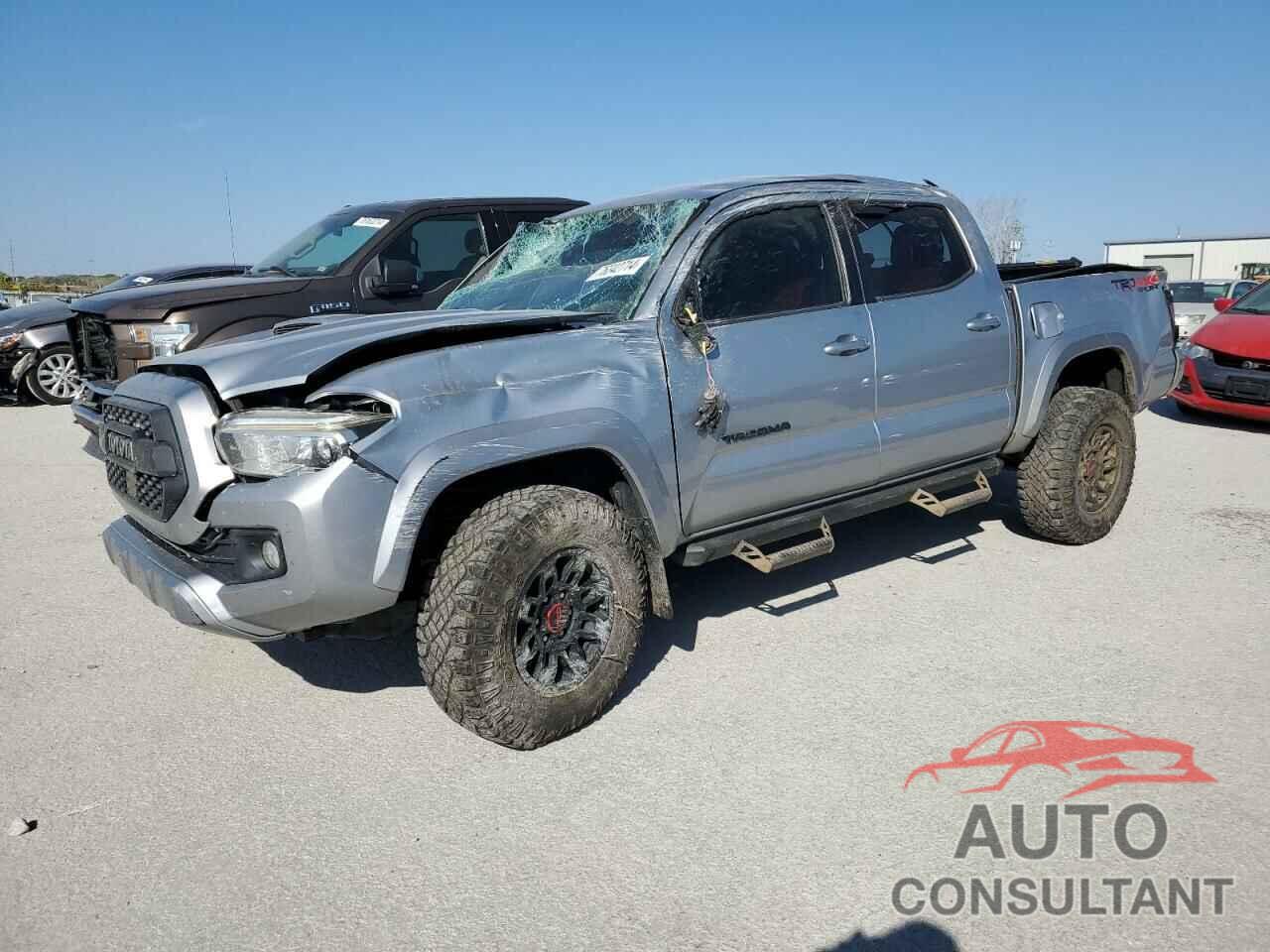 TOYOTA TACOMA 2018 - 3TMCZ5AN6JM167858