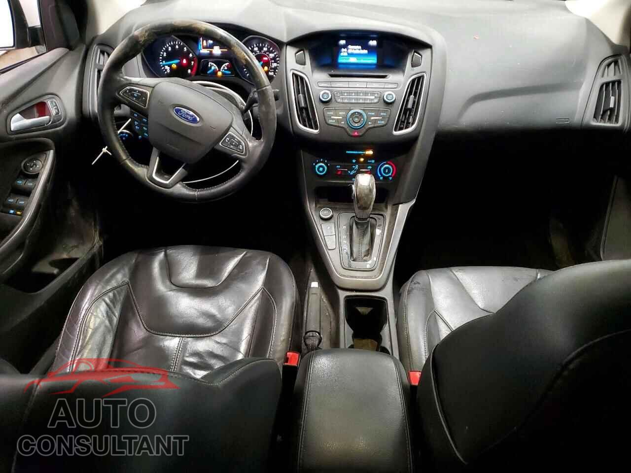 FORD FOCUS 2016 - 1FADP3F28GL314372