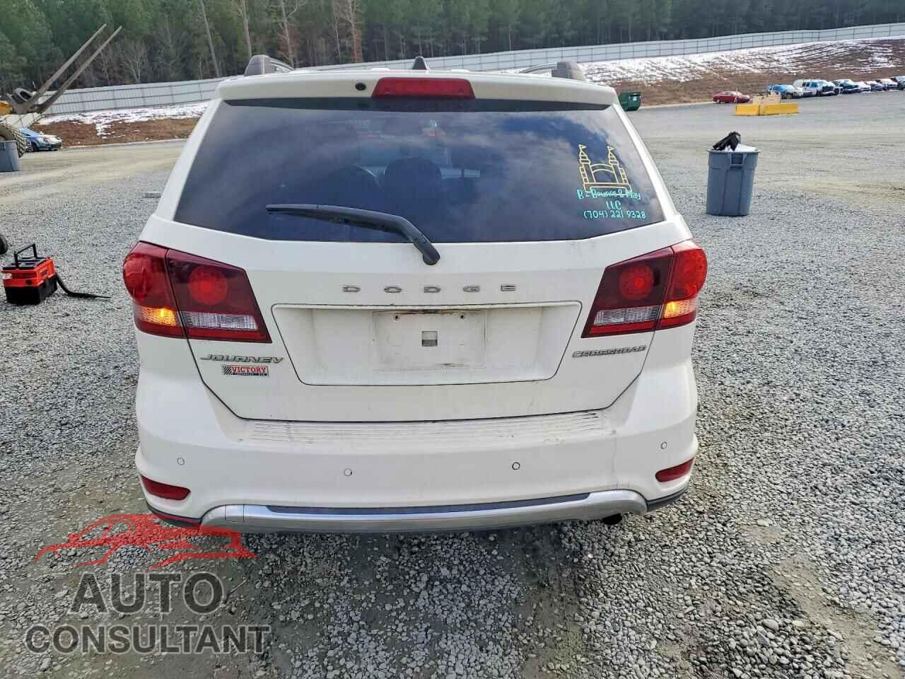 DODGE JOURNEY 2020 - 3C4PDCGB2LT206245