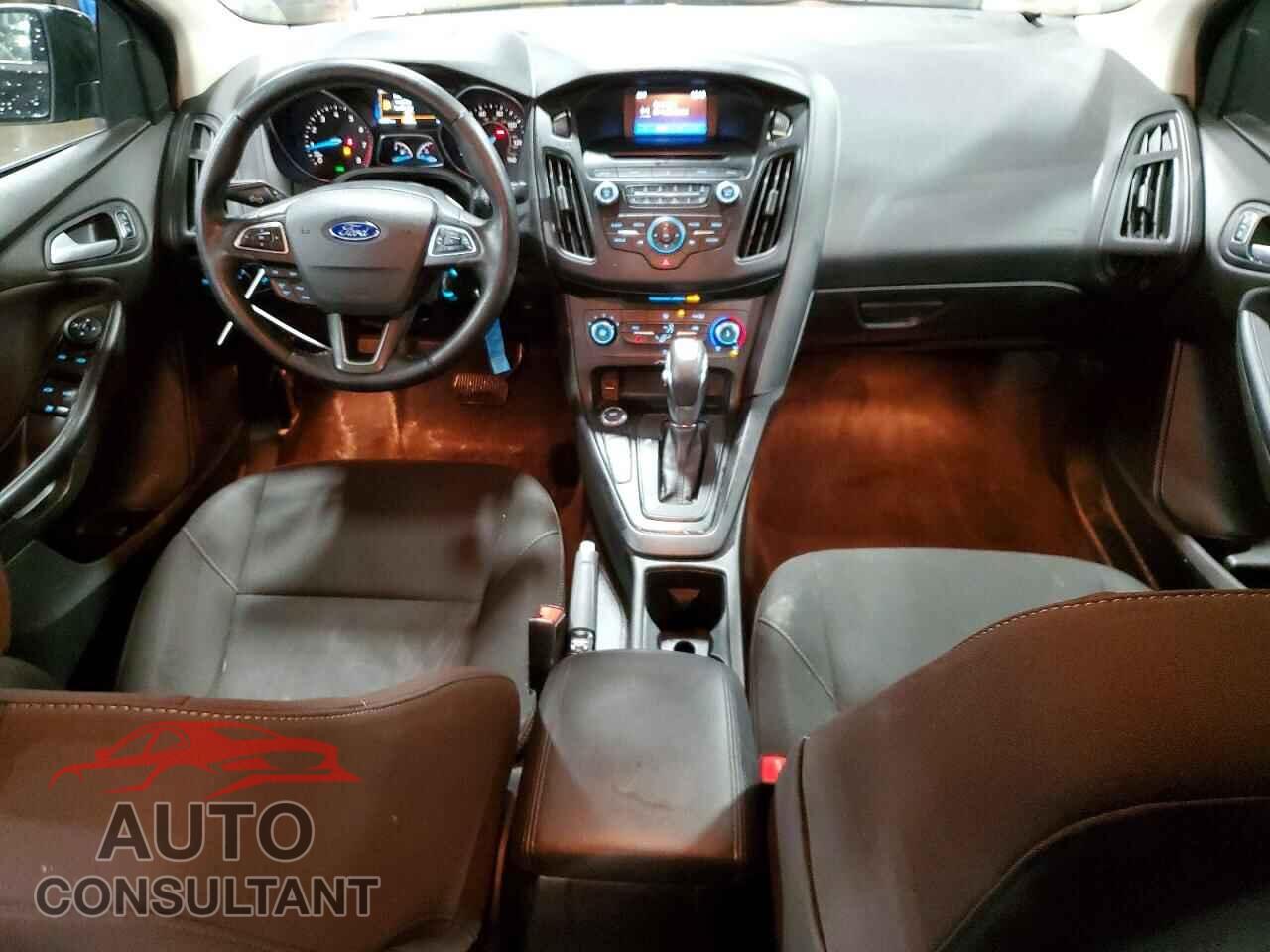 FORD FOCUS 2016 - 1FADP3F29GL246129