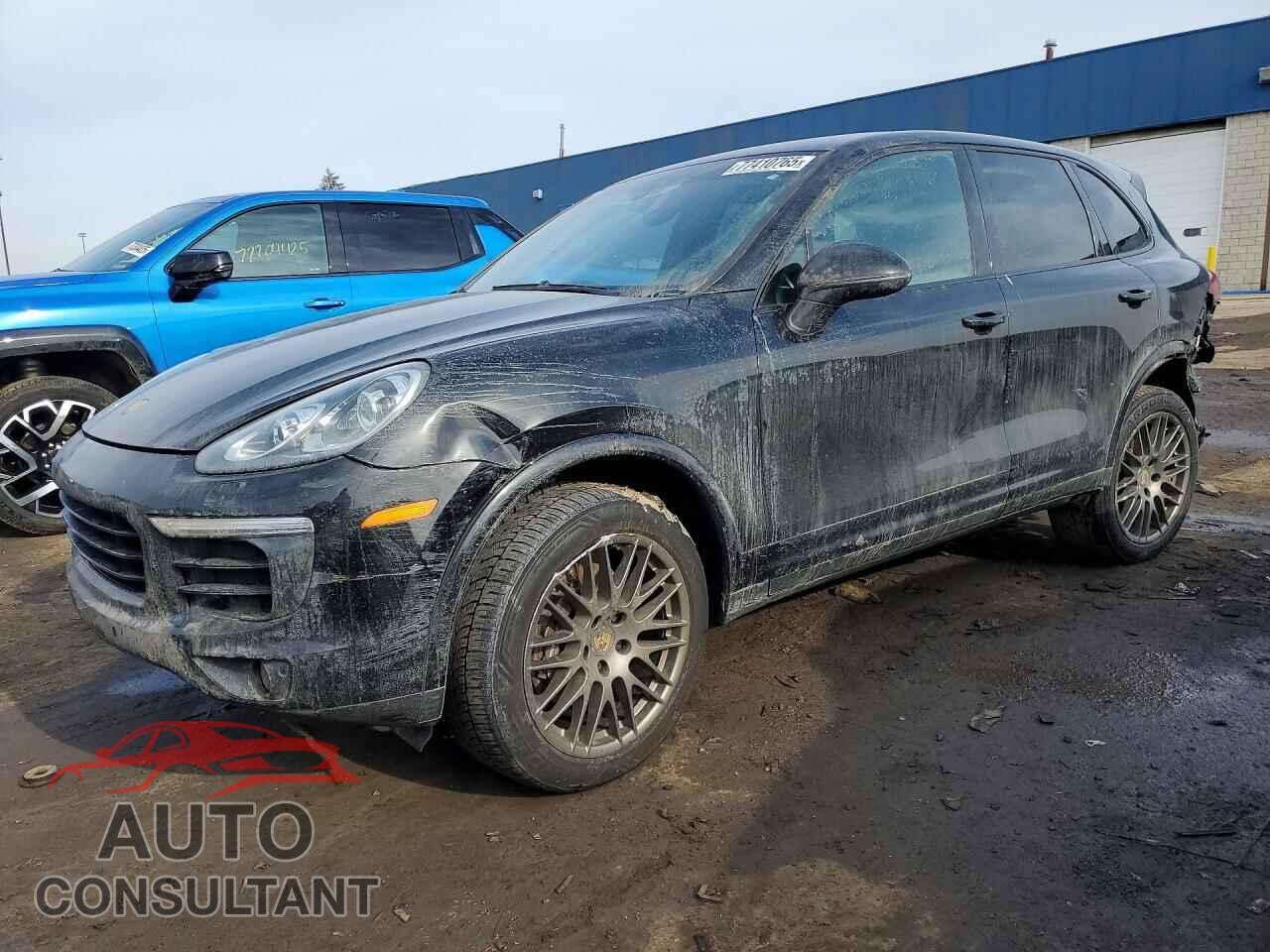 PORSCHE CAYENNE 2018 - WP1AA2A26JKA06564