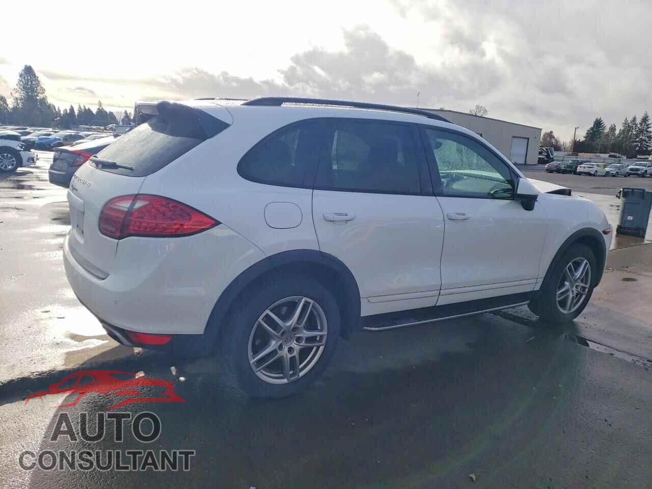 PORSCHE CAYENNE 2012 - WP1AA2A27CLA10930