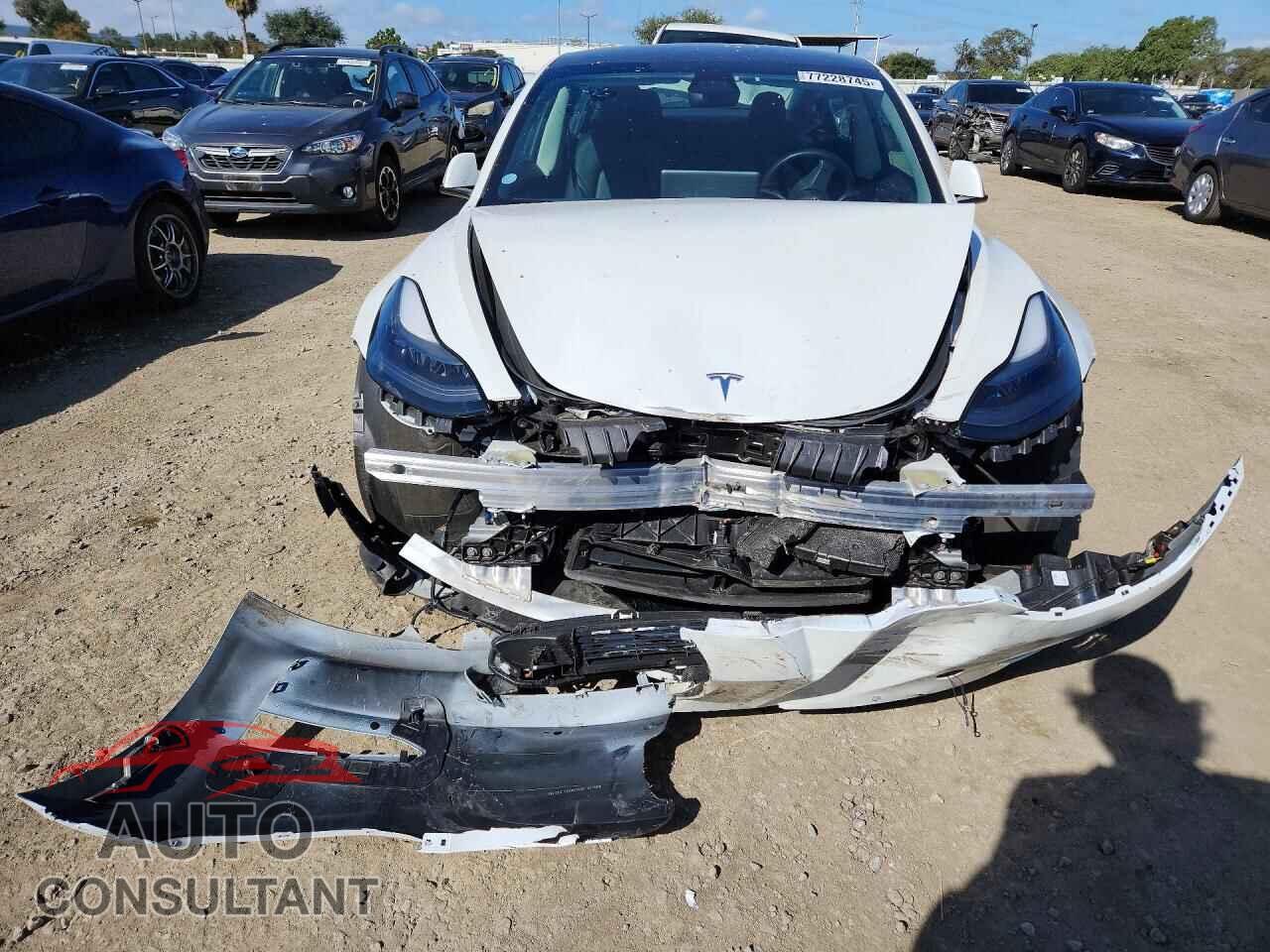 TESLA MODEL 3 2021 - 5YJ3E1EA3MF076972