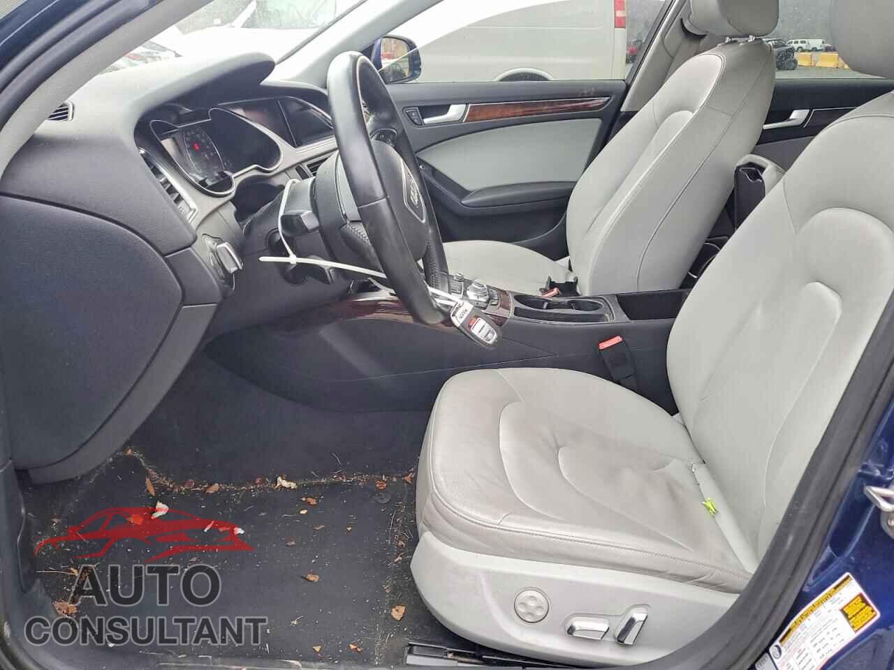 AUDI A4 2013 - WAUKFAFL3DN024507