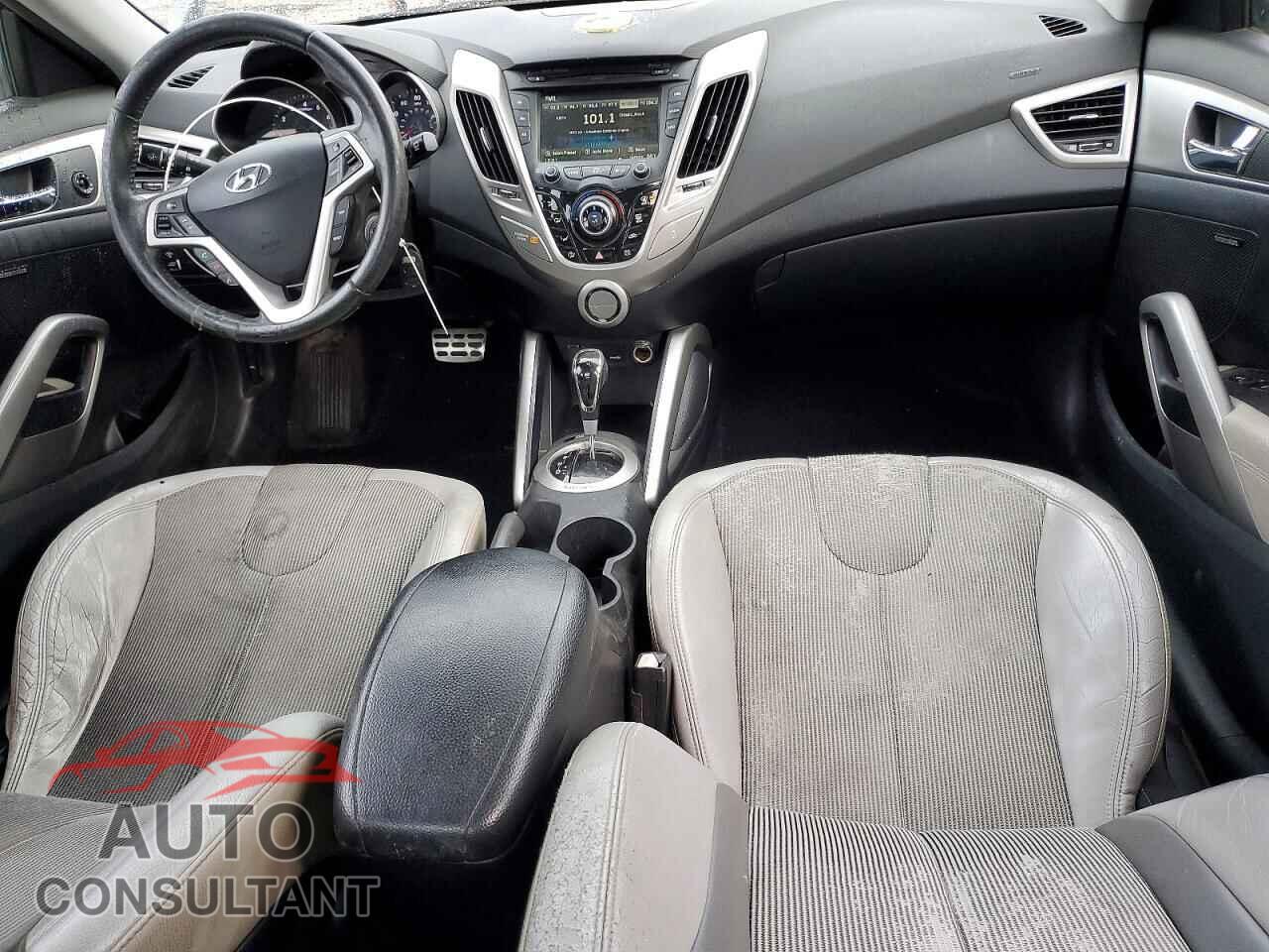 HYUNDAI VELOSTER 2012 - KMHTC6AD3CU044222