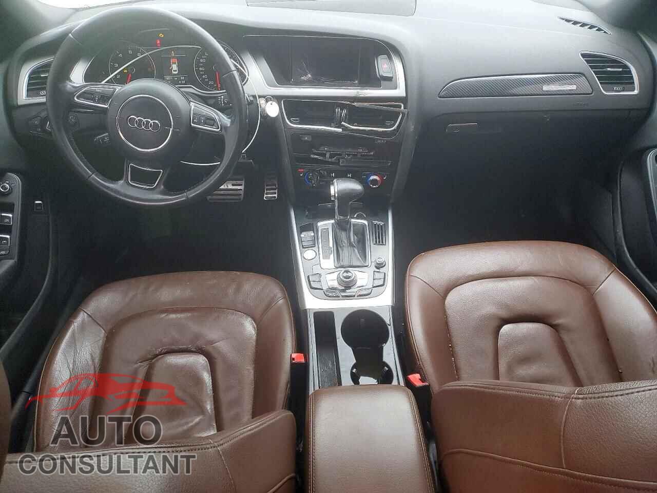 AUDI A4 2013 - WAUFFCFL1DN017018