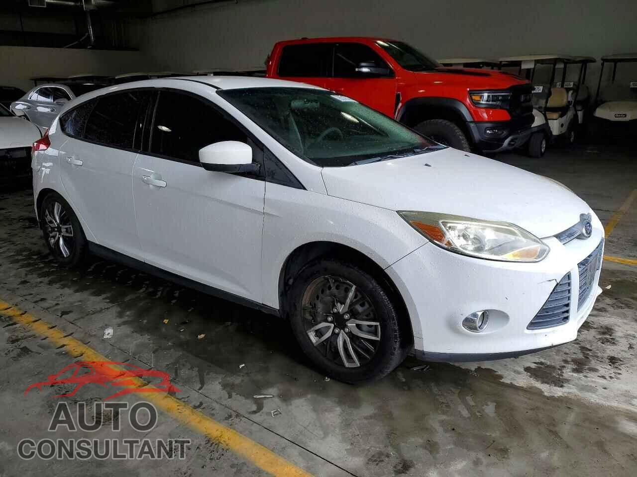 FORD FOCUS 2012 - 1FAHP3K27CL382941