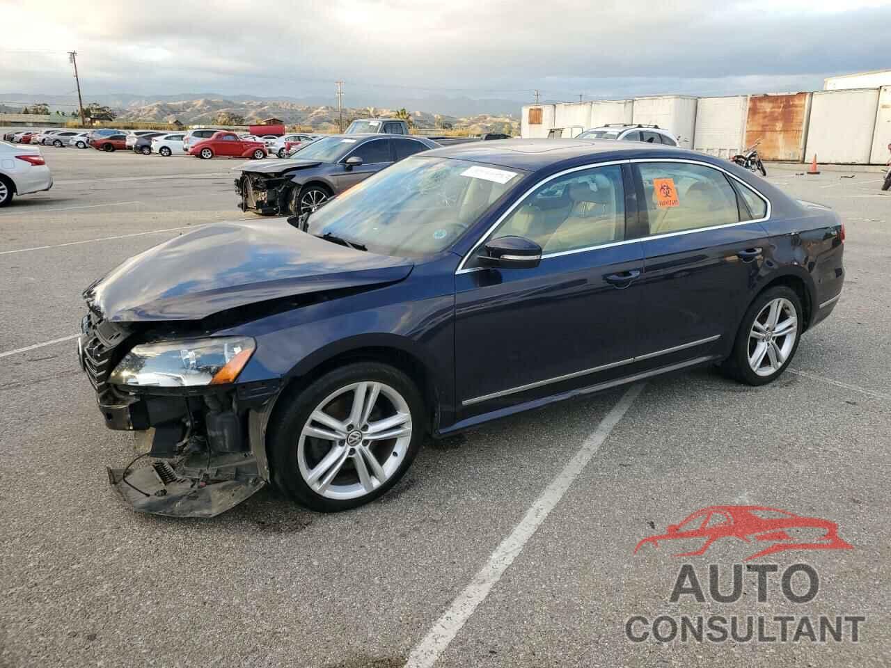 VOLKSWAGEN PASSAT 2015 - 1VWCV7A34FC090810