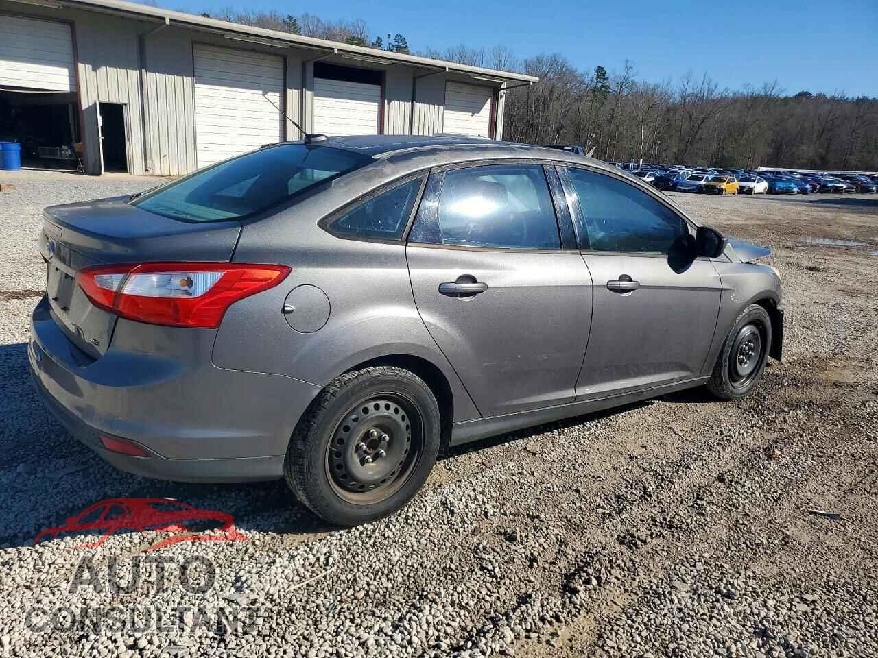 FORD FOCUS 2012 - 1FAHP3F2XCL320718