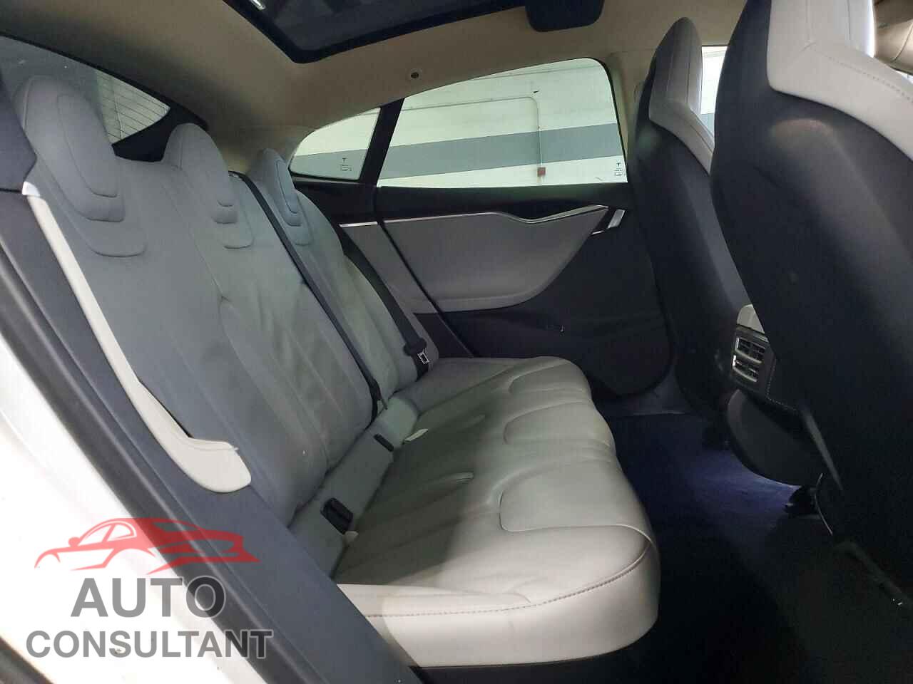 TESLA MODEL S 2013 - 5YJSA1CN7DFP25752