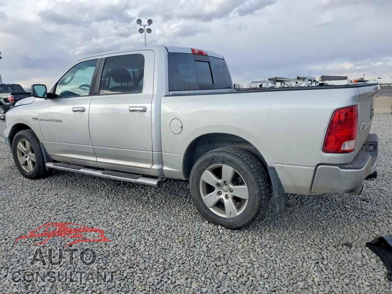 DODGE RAM 1500 2012 - 1C6RD7LT6CS125367