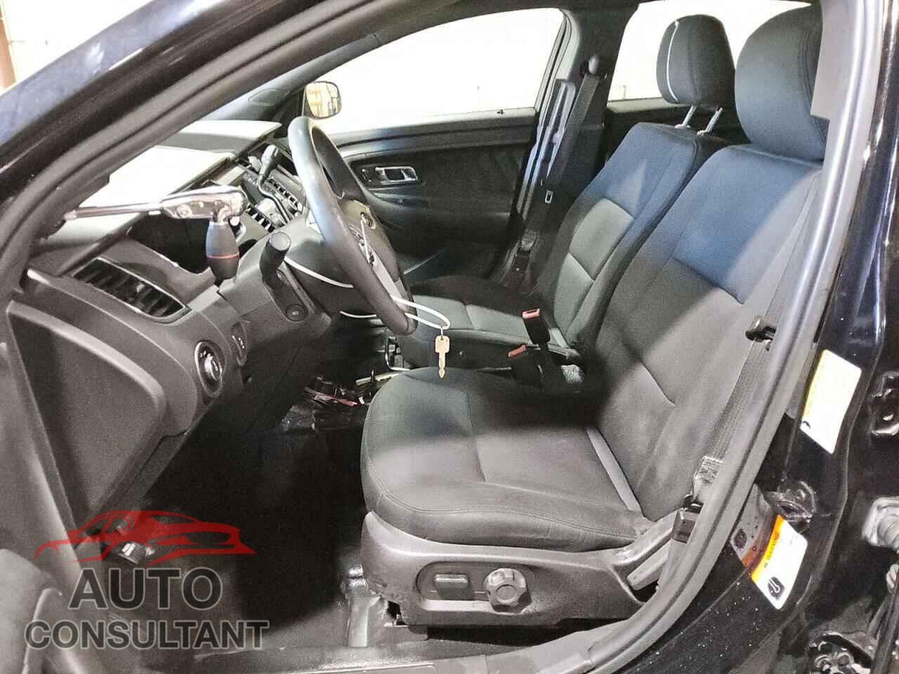FORD TAURUS 2017 - 1FAHP2MK0HG130181