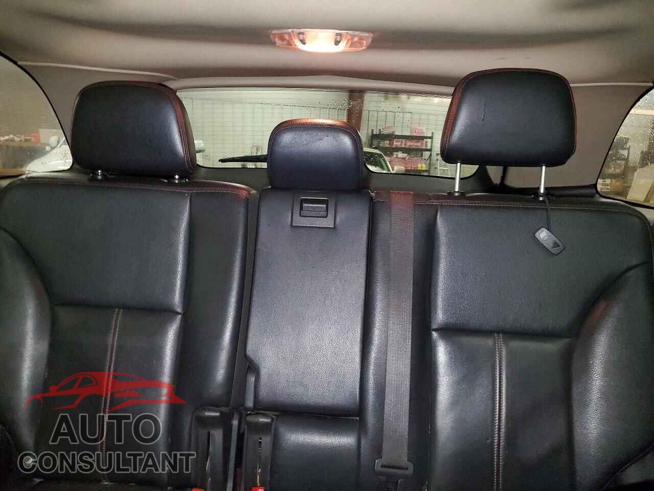 FORD EDGE 2011 - 2FMDK4JC2BBA50438