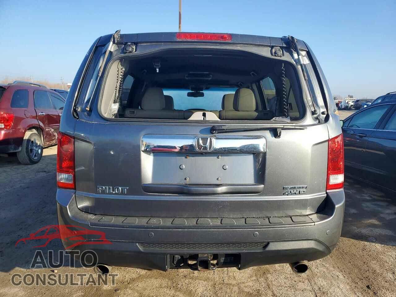 HONDA PILOT 2013 - 5FNYF4H97DB072977