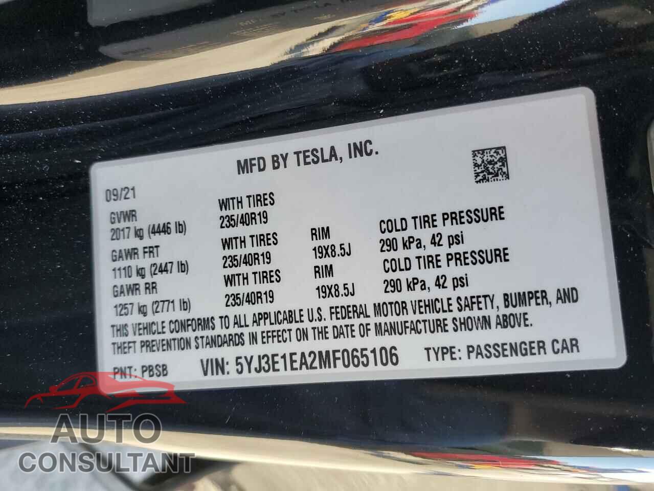 TESLA MODEL 3 2021 - 5YJ3E1EA2MF065106