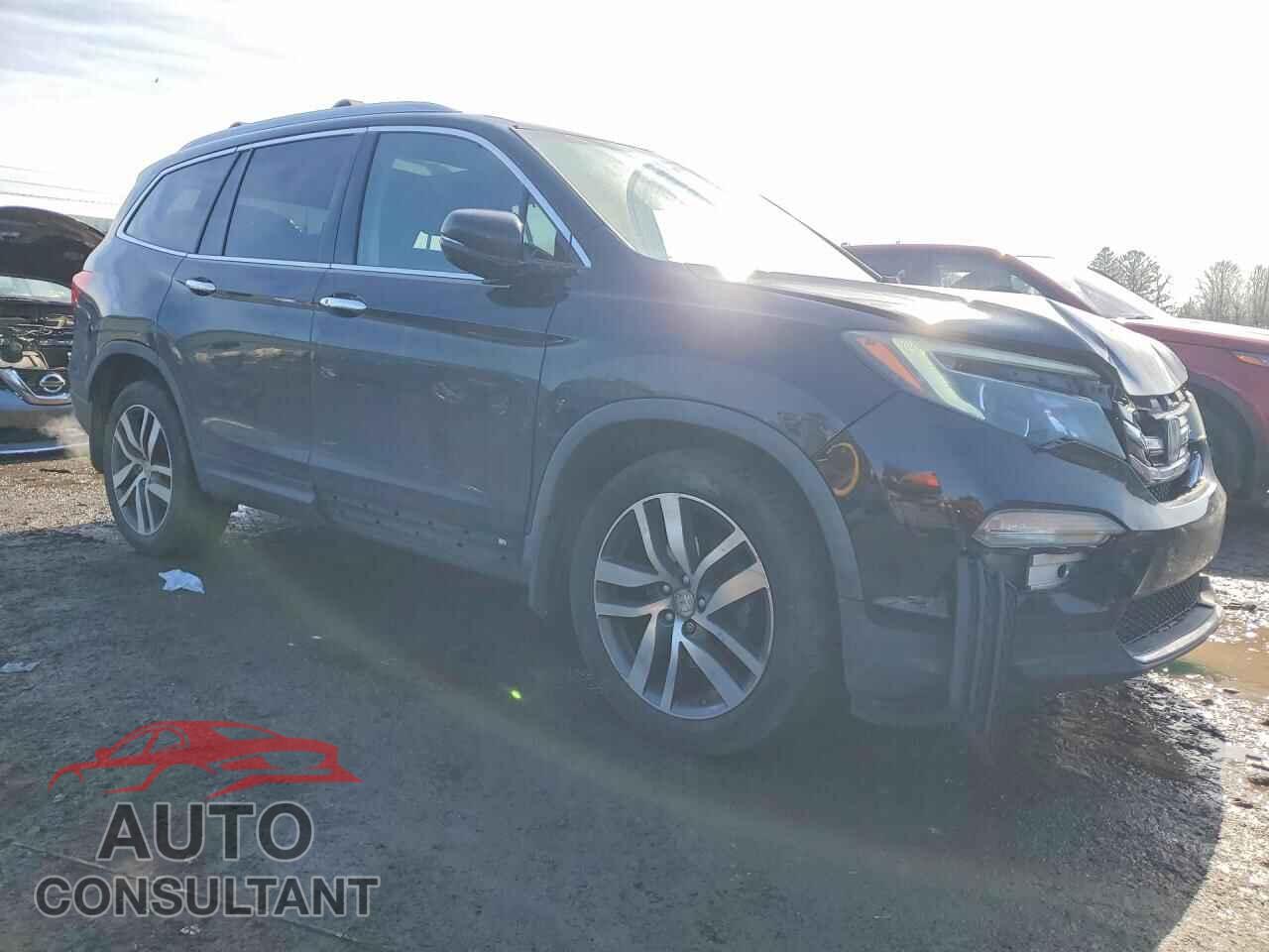 HONDA PILOT 2017 - 5FNYF6H01HB013460
