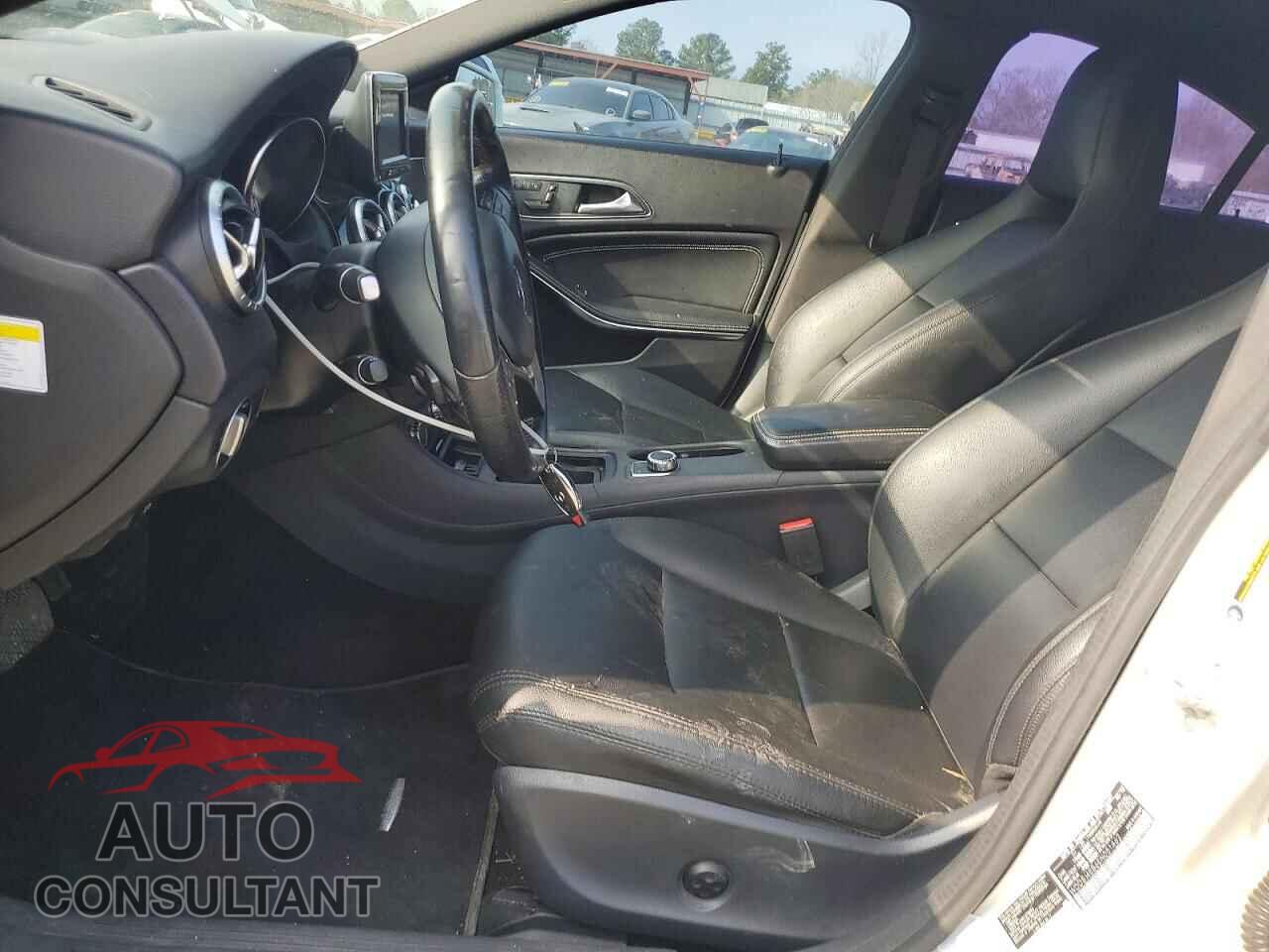 MERCEDES-BENZ CLA-CLASS 2014 - WDDSJ4EB6EN051462