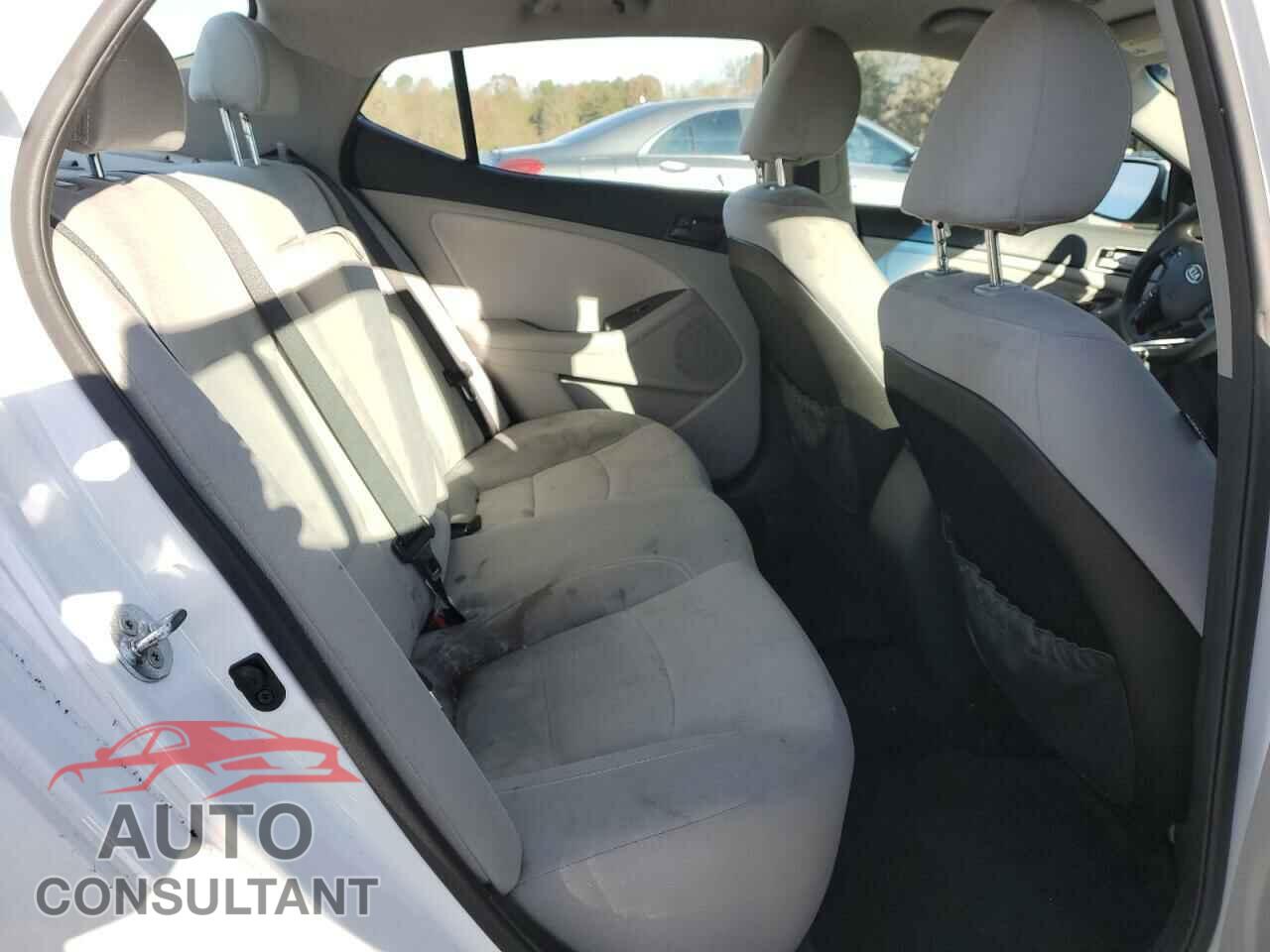 KIA OPTIMA 2012 - 5XXGM4A77CG069471