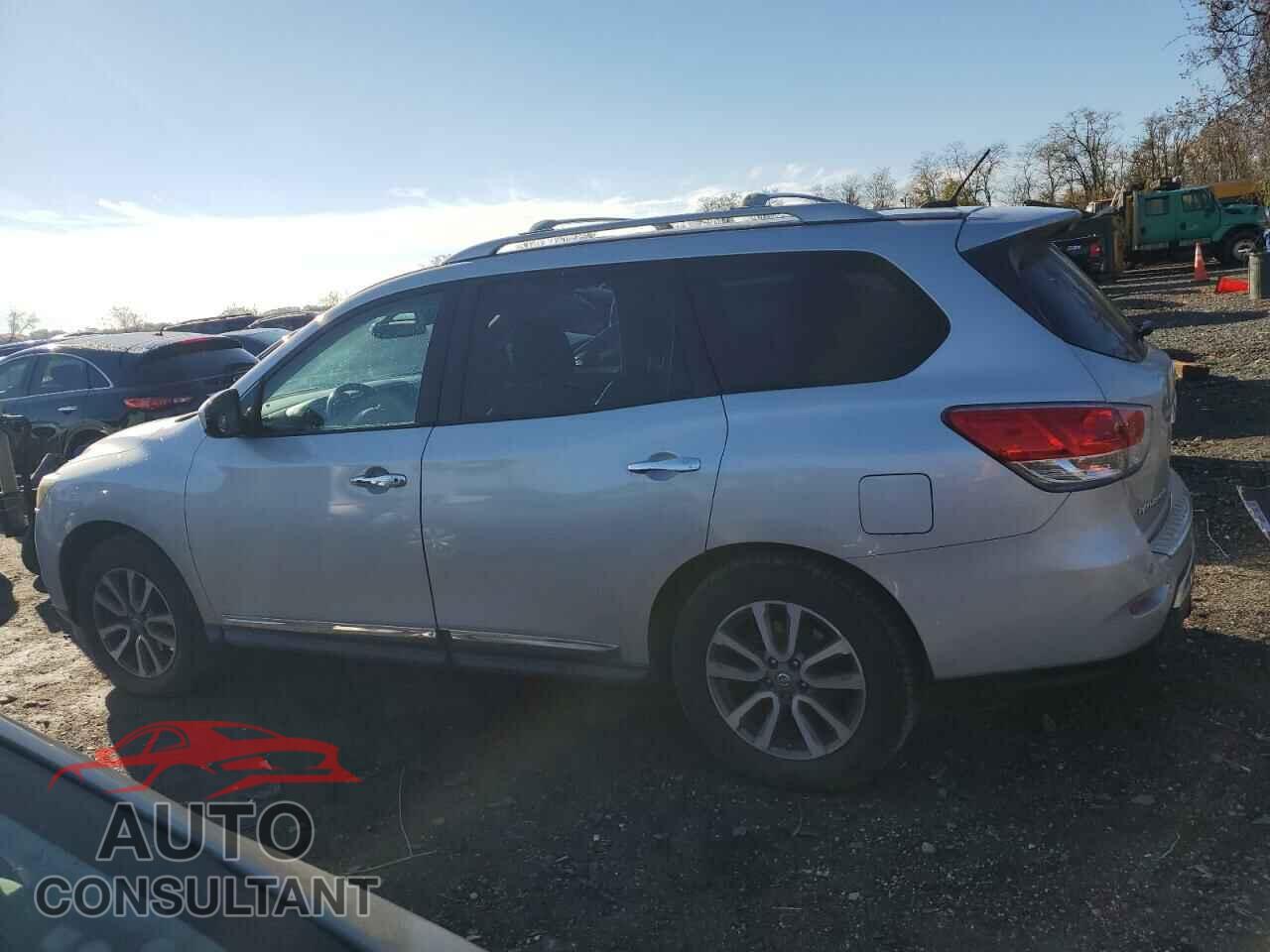 NISSAN PATHFINDER 2013 - 5N1AR2MM6DC636229